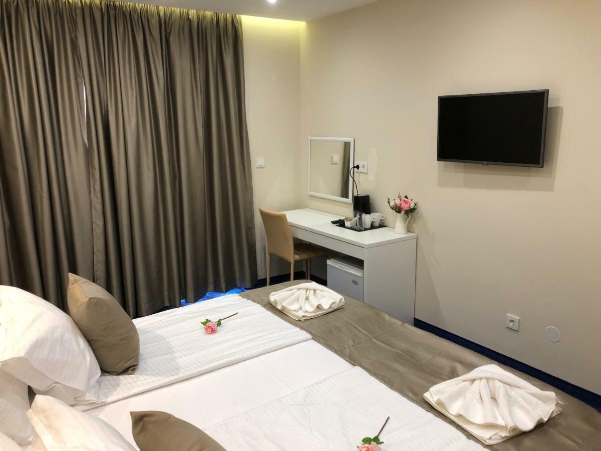 Family Hotel Avenue キテン エクステリア 写真